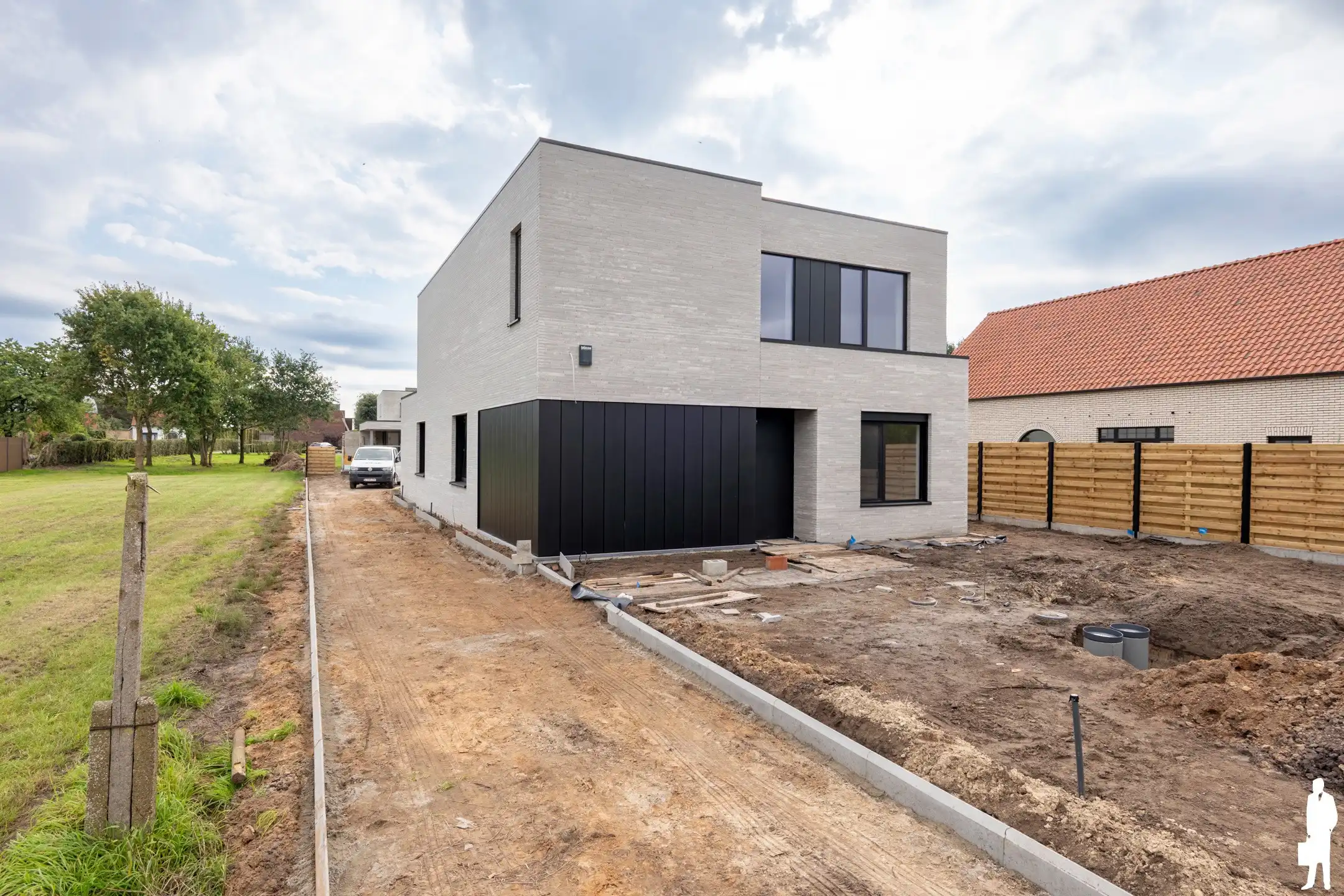 Moderne instapklare nieuwbouwwoning op toplocatie! foto 2