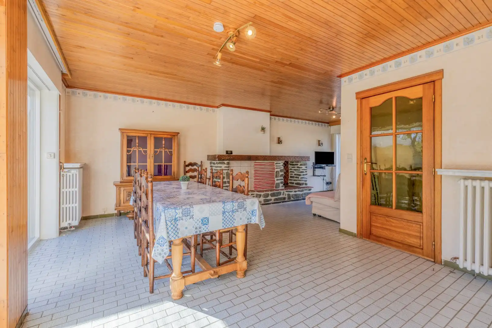 Heel aangename woning met grote tuin in een rustige buurt! foto 5