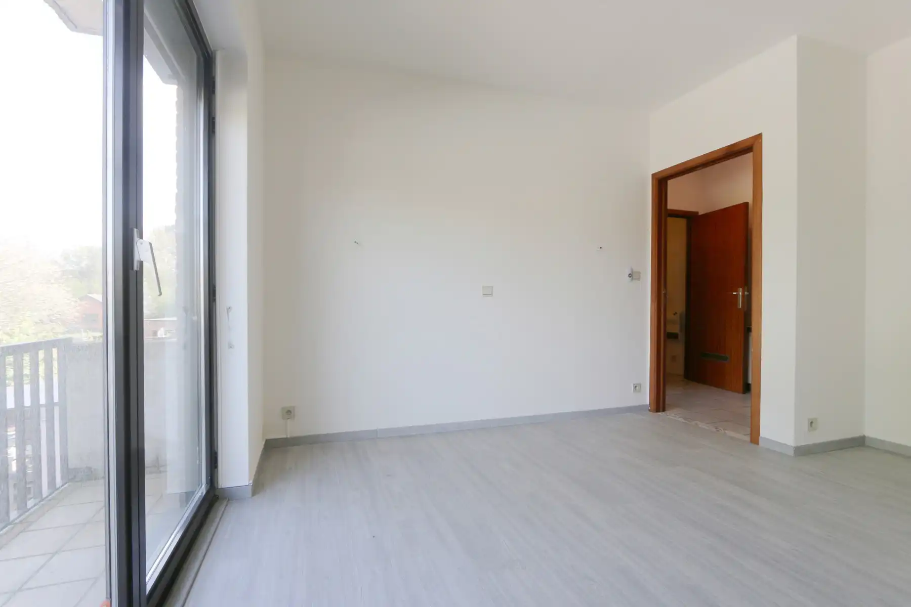 APP - 2 SLK - BALKON - GARAGE - CENTRAAL   foto 12