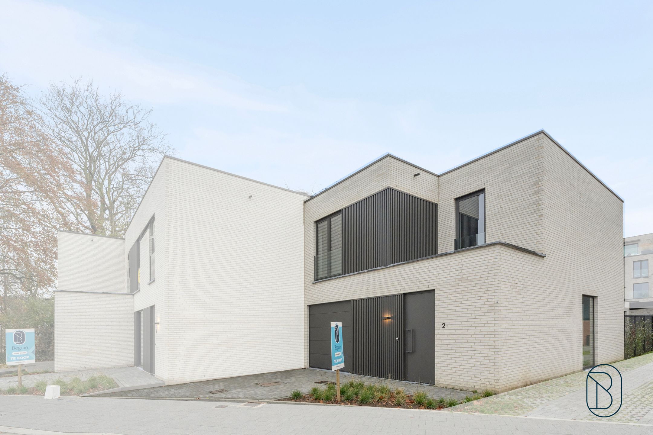 Kwalitatief afgewerkte nieuwbouw  (HOB) met 3 slk, E-peil 0.  foto 2