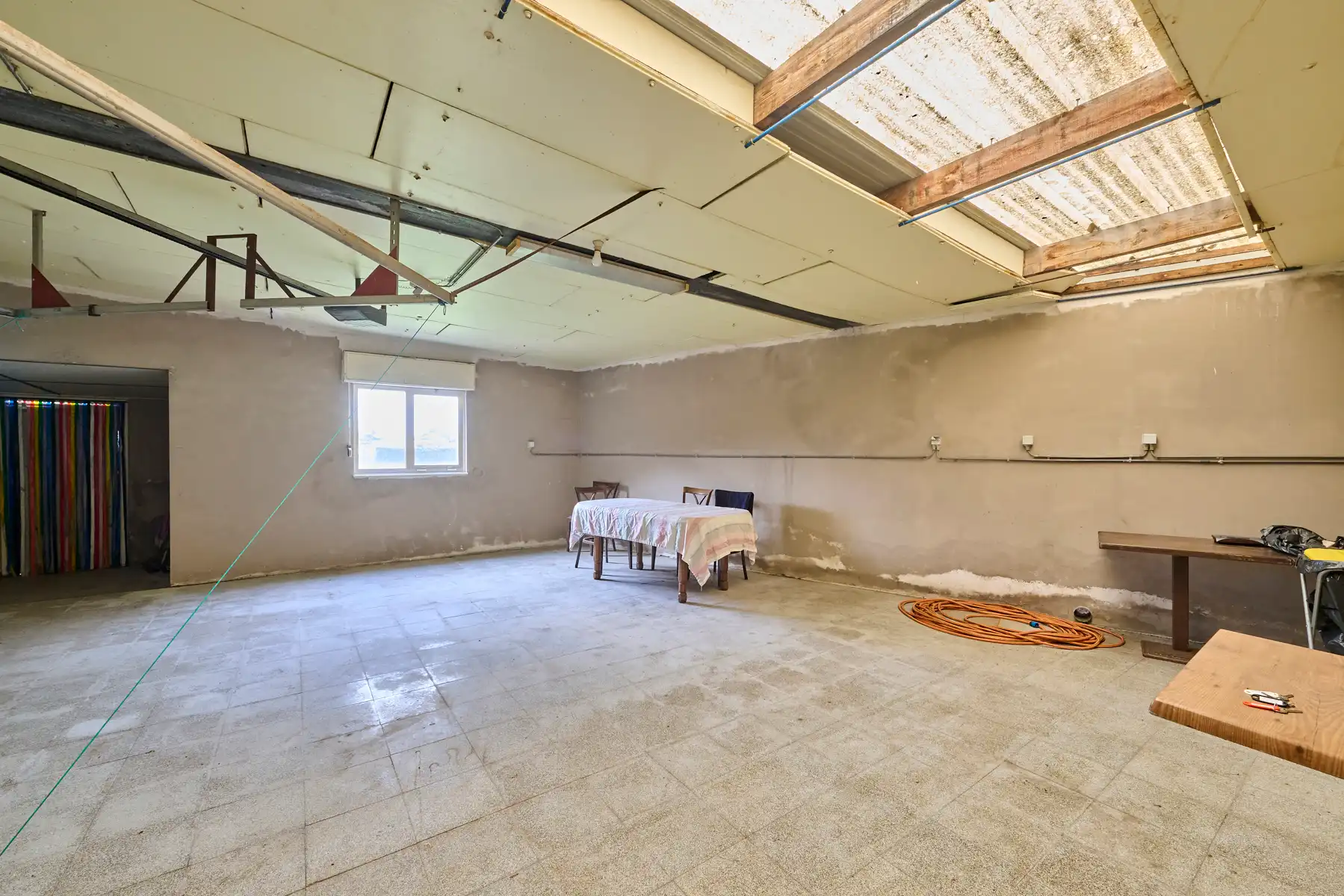 Woning met potentieel op een ruim perceel van 23a foto 13