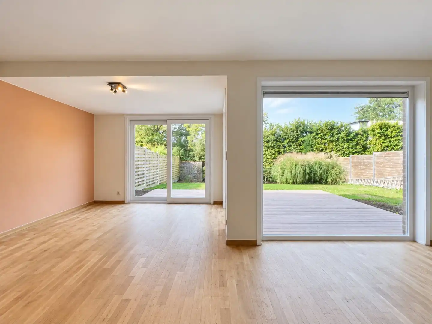 LIEVEGEM – Halfopen woning met 3 slaapkamers en rustige tuin foto 4