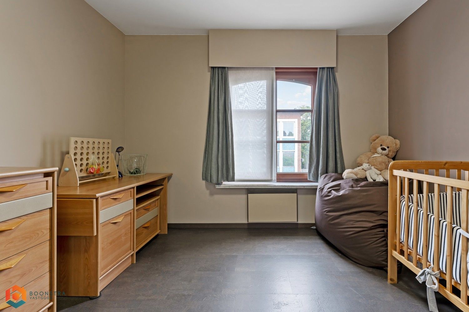 Ruime woonst met praktijkruimte te Boom foto 19