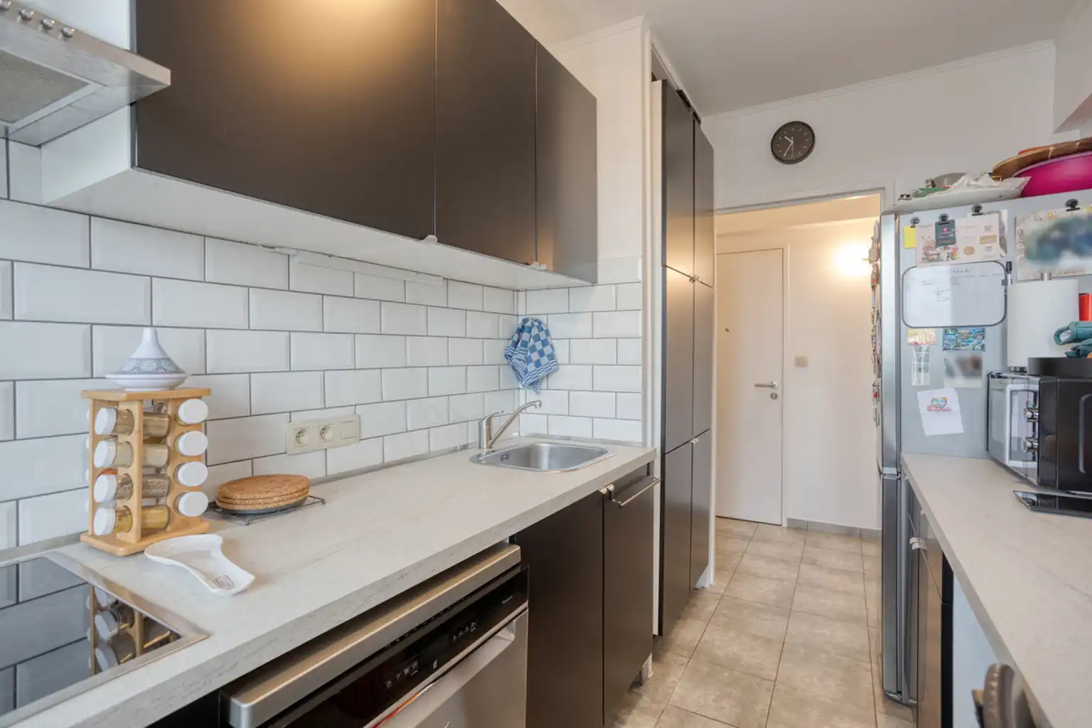 Instapklaar 2 slaapkamer appartement met prachtig uitzicht  foto 7