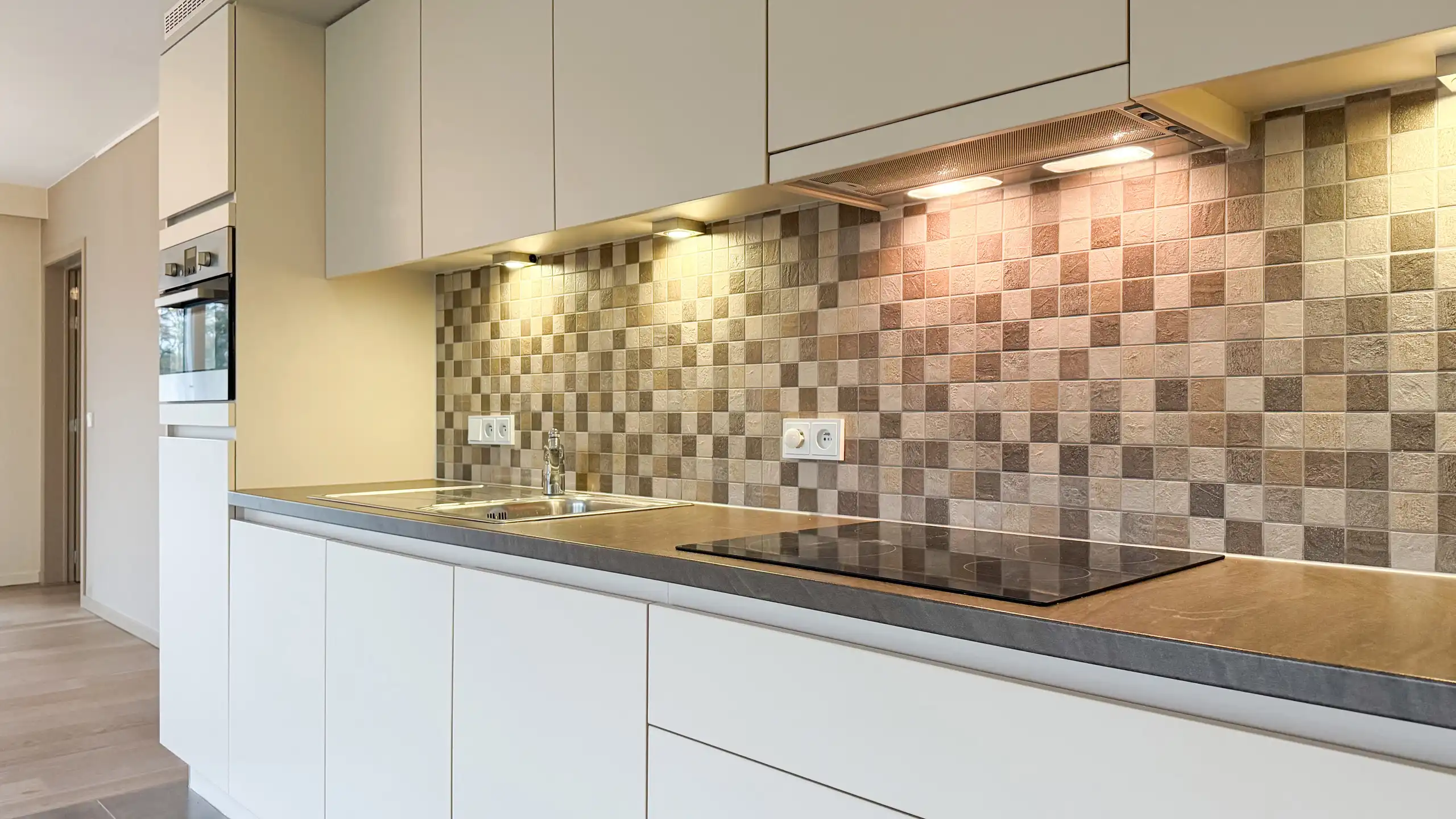 Stijlvol serviceflat met comfort, rust en zekerheid! foto 8