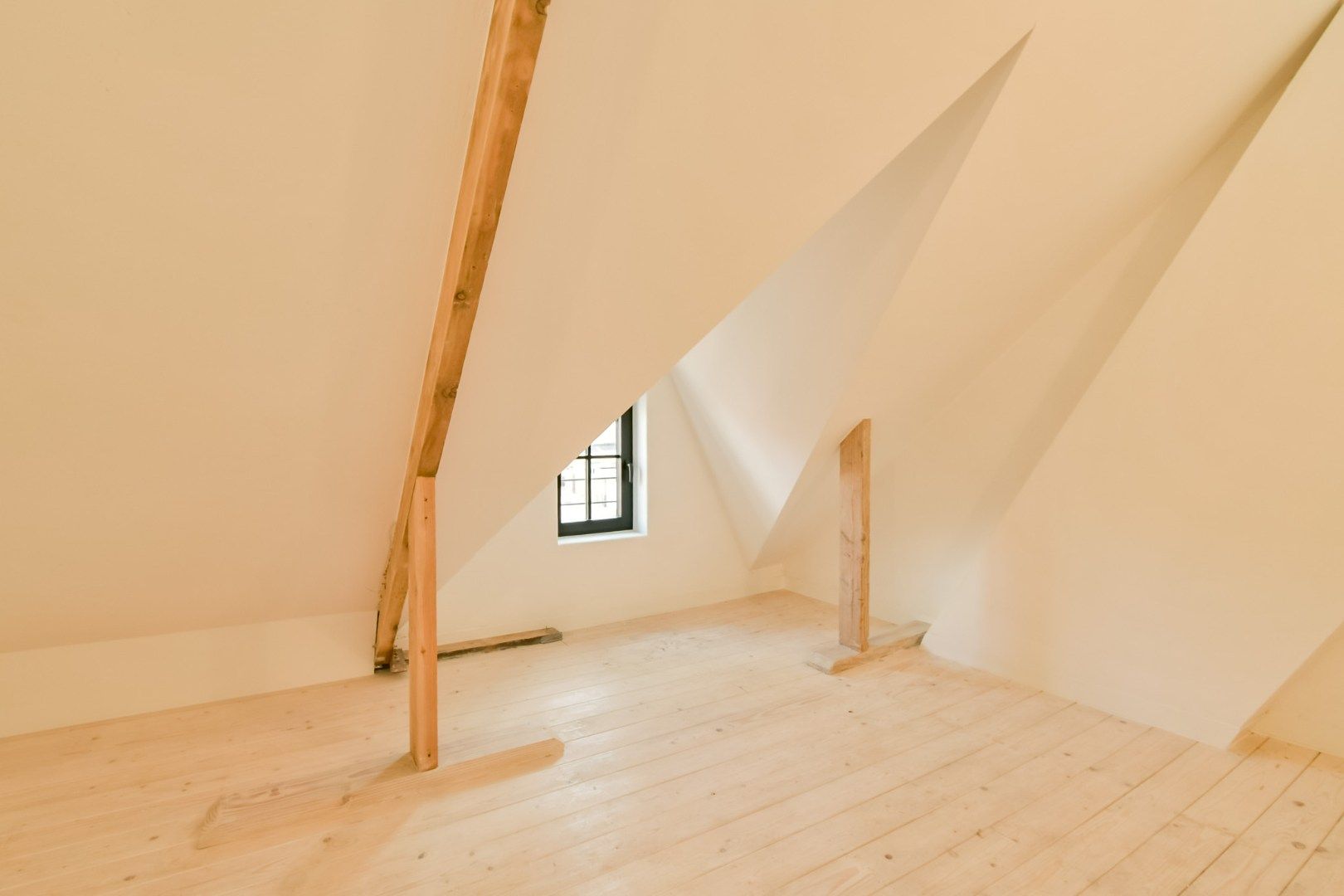 Volledig gerenoveerde charmante woning te huur in Kortemark! foto 8