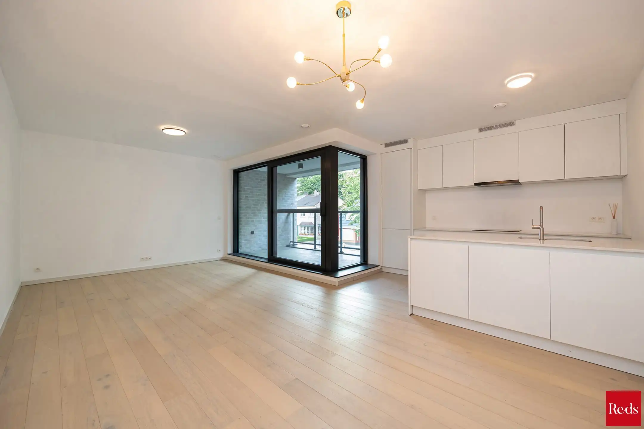 Recent appartement met 2 slaapkamers in residentie 'De Post' foto 3