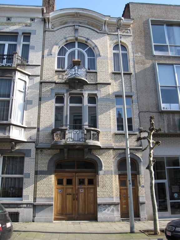klassevol appartement op 1e VERD. foto {{pictureIndex}}
