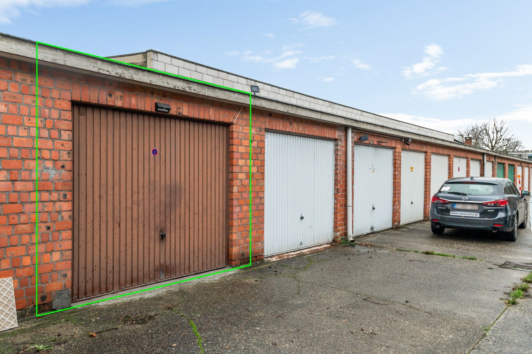 Gelijkvloersappartement met garage foto 15