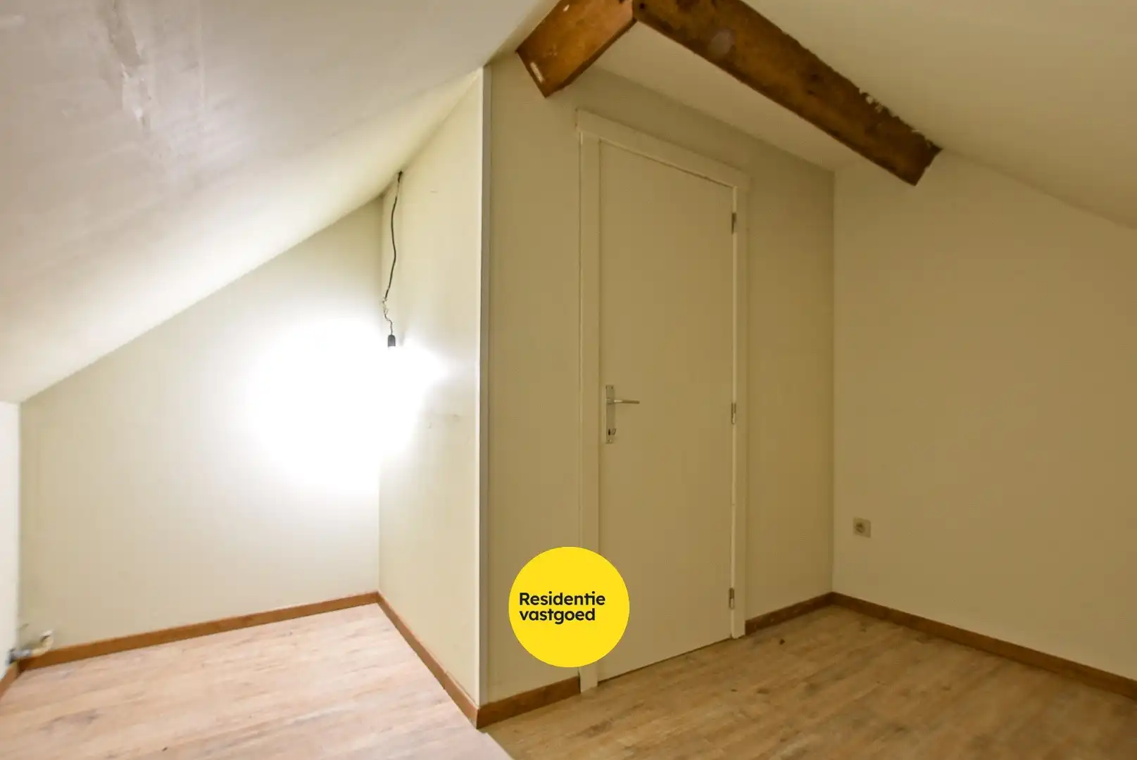 Charmante woning in de dorpskern van Keiem! foto 16