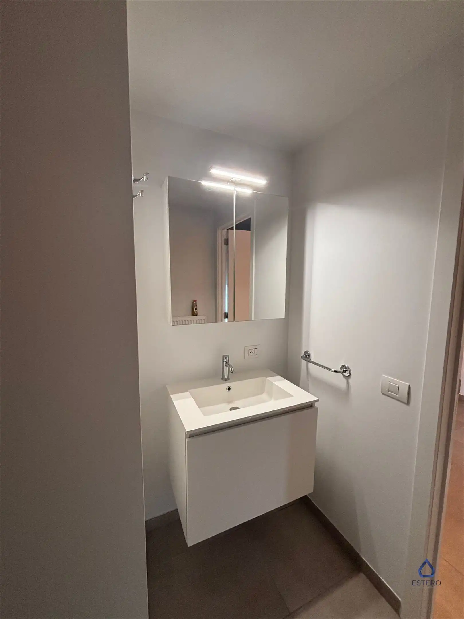 Lichtrijk nieuwbouw appartement in groene omgeving foto 10