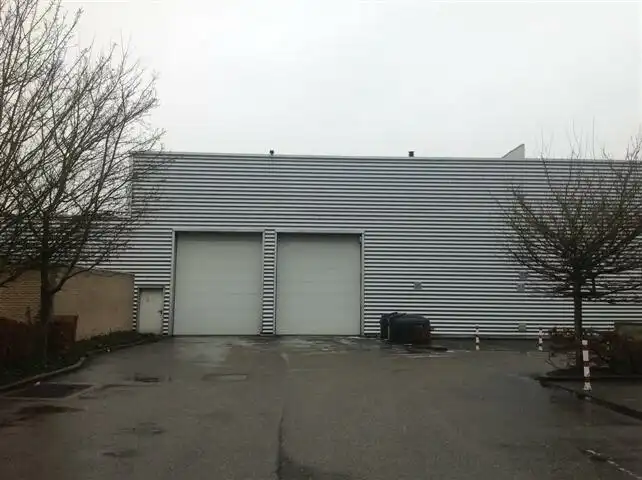 EVEREST: vanaf 287m² tot 744m² foto 8