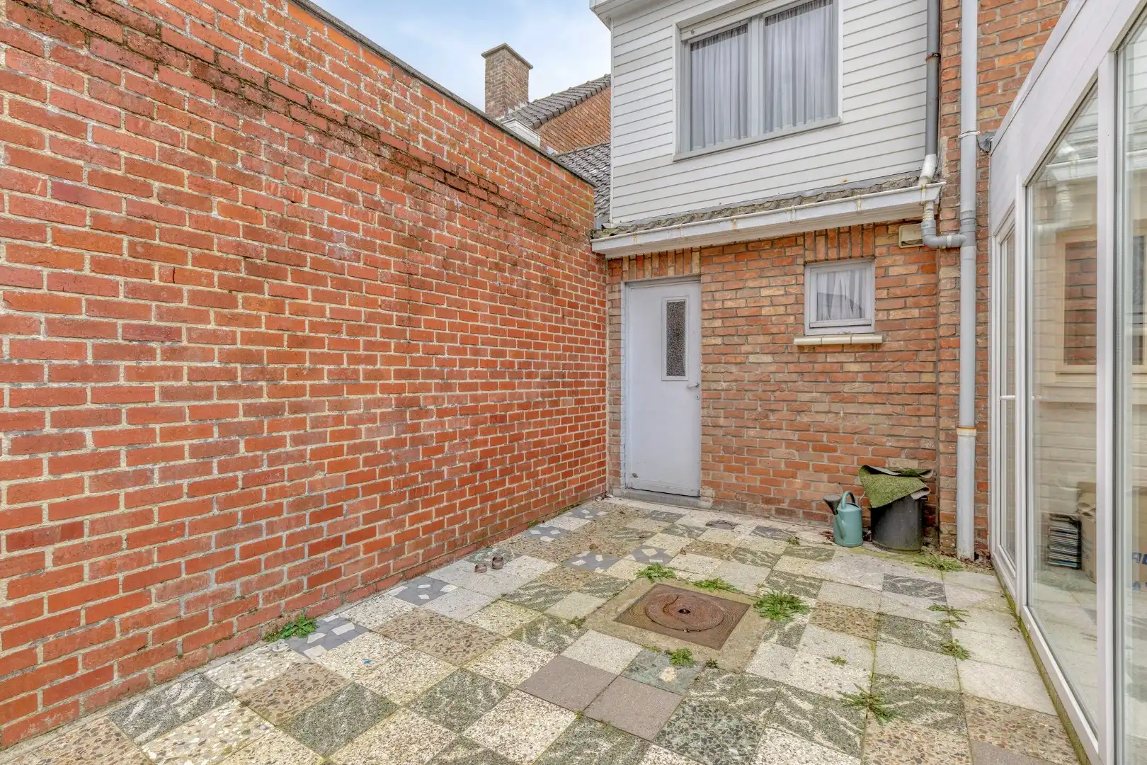 Te renoveren woning met 4 slaapkamers, garage en tuin op rustige ligging! foto 20