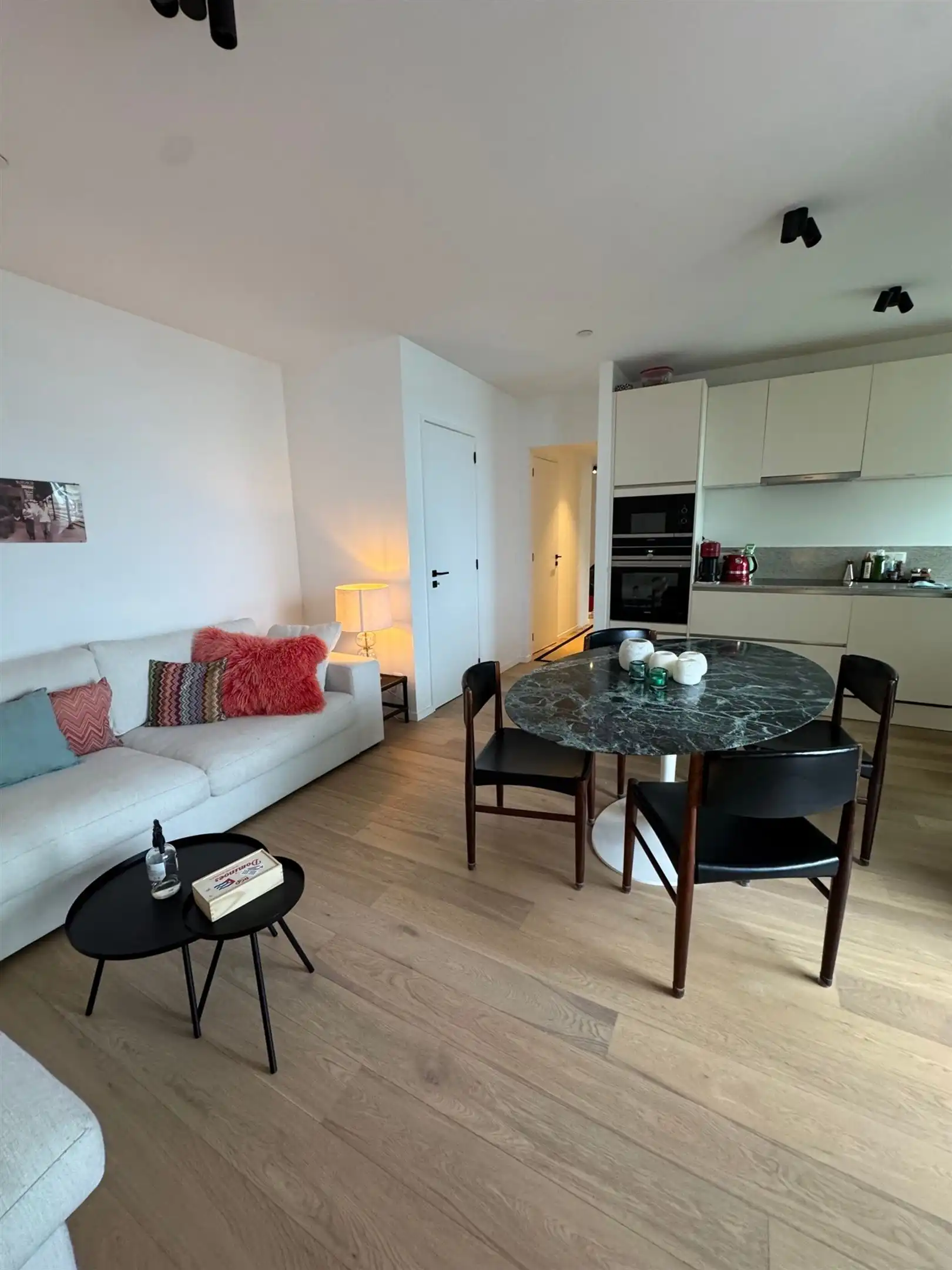 Nieuw Zuid, een dorp in de stad - prachtig appartement met 2slk, terras en parking foto 6