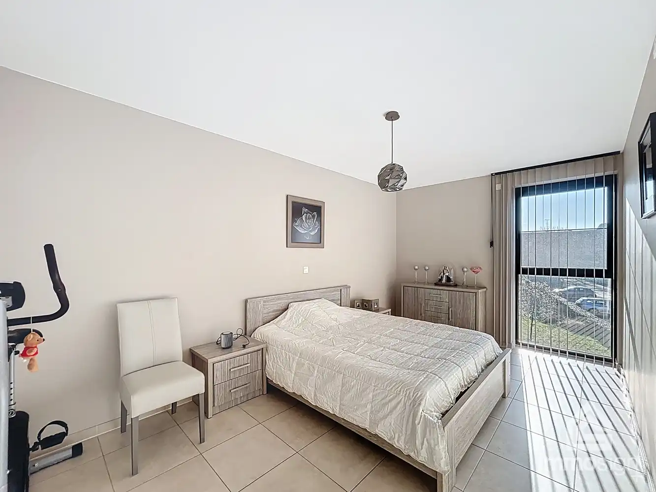 Assistentiewoning met 2 slaapkamers, terras, autostaanplaats en berging in hartje Bocholt! foto 8