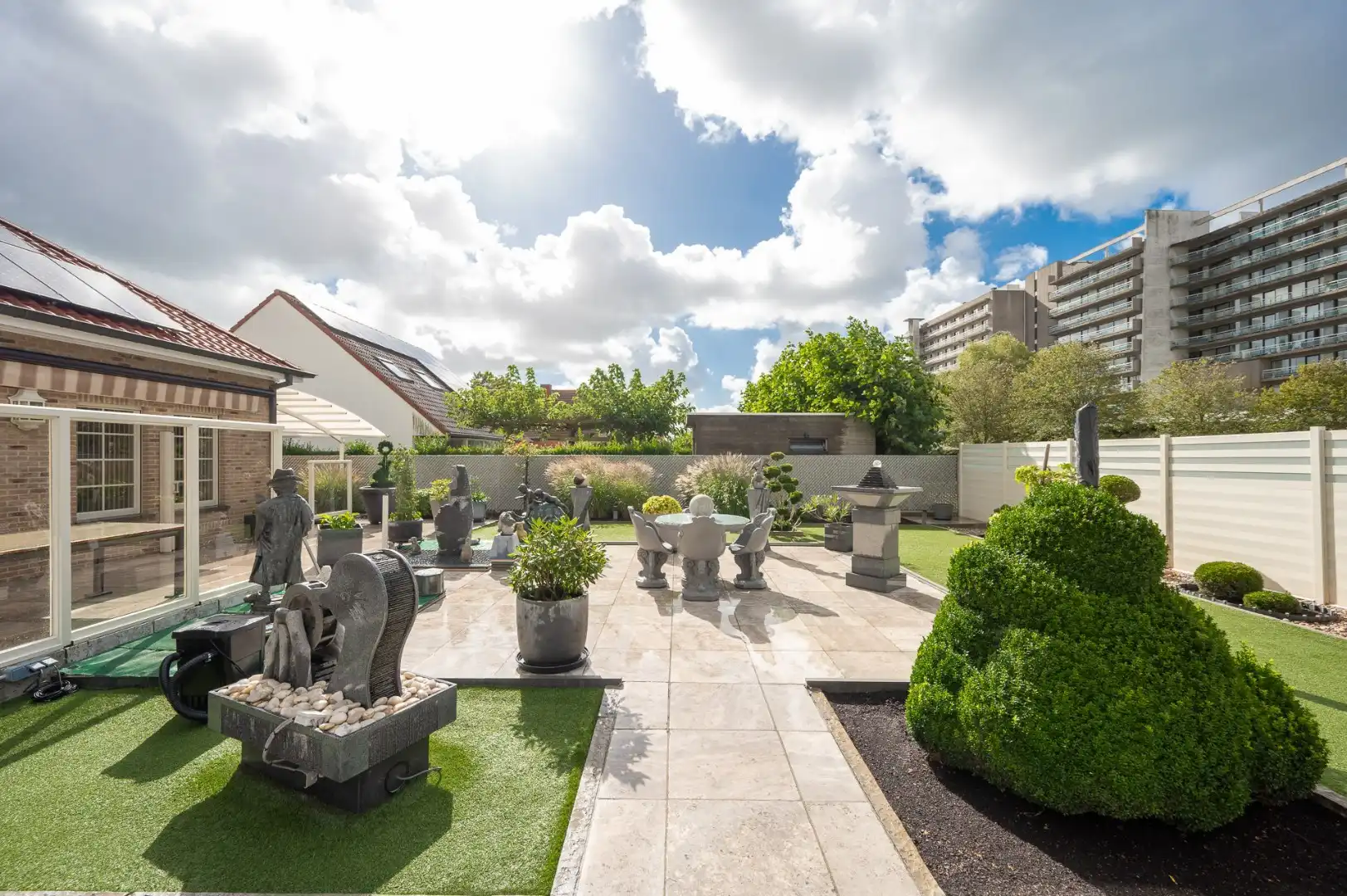 Klassevolle villa in residentiële villawijk te Knokke-Heist foto 14