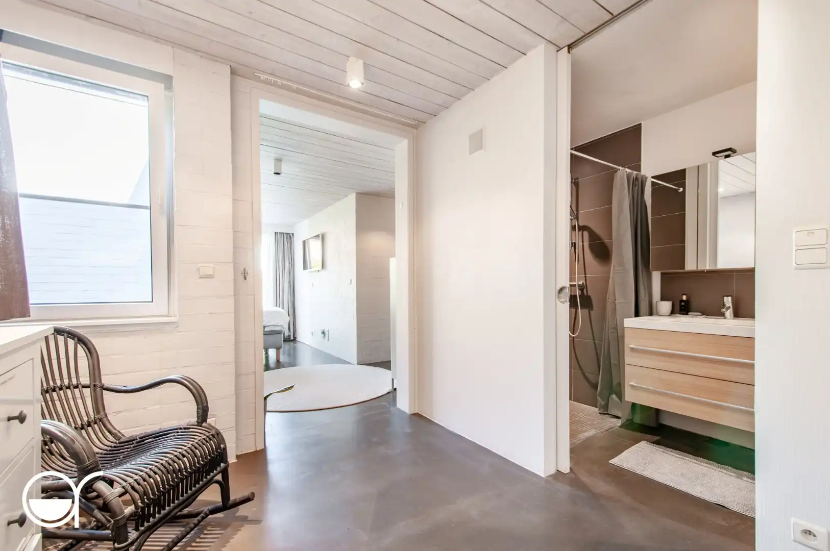 Architectenwoning met 3 slaapkamers  gelegen in een residentiële wijk in Lovendegem. foto 23