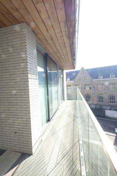 Recent 3 slpk's appartement van 145 m² in het centrum foto 19