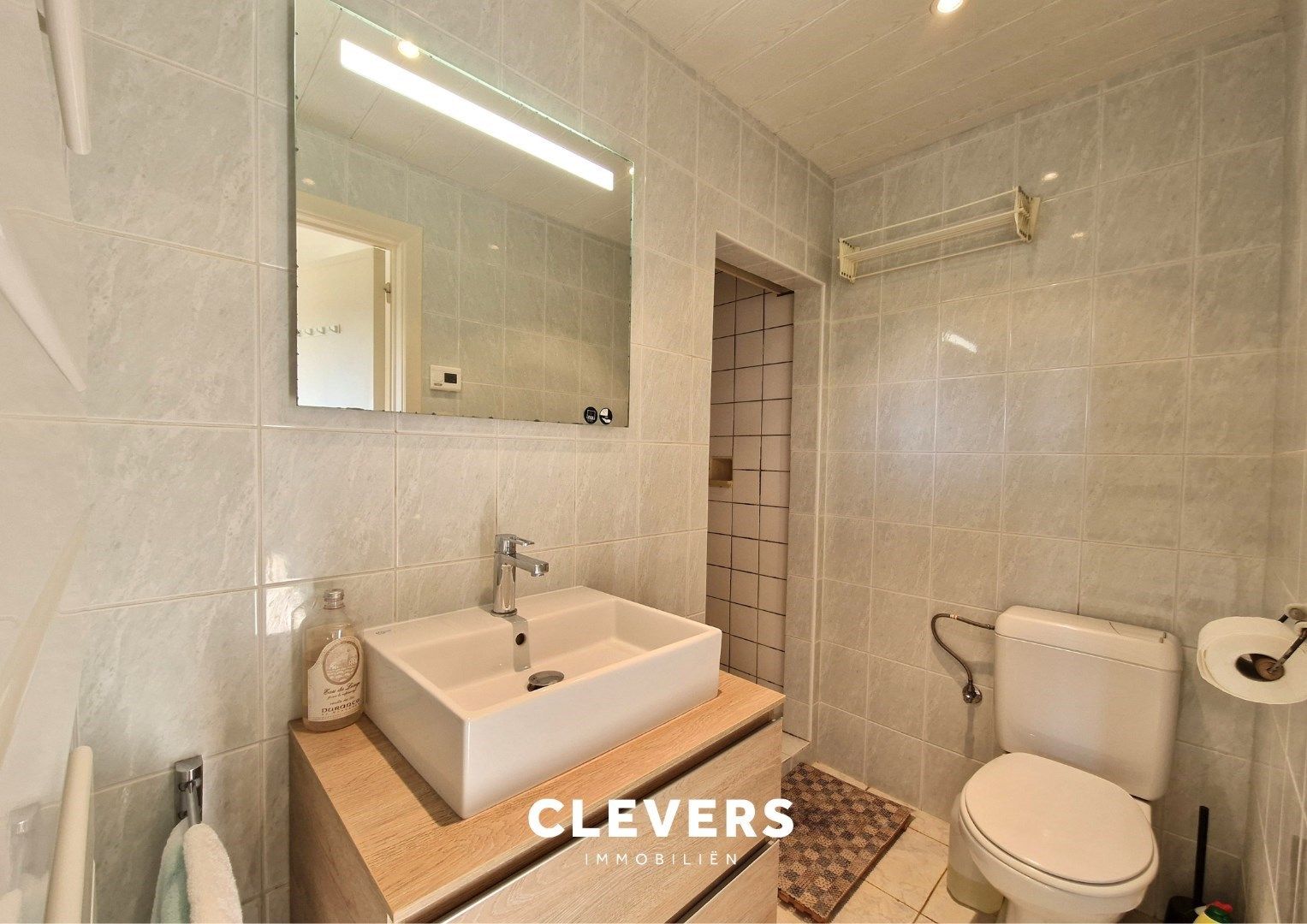 Vakantie app. met 2 kamers in groene omgeving foto 15