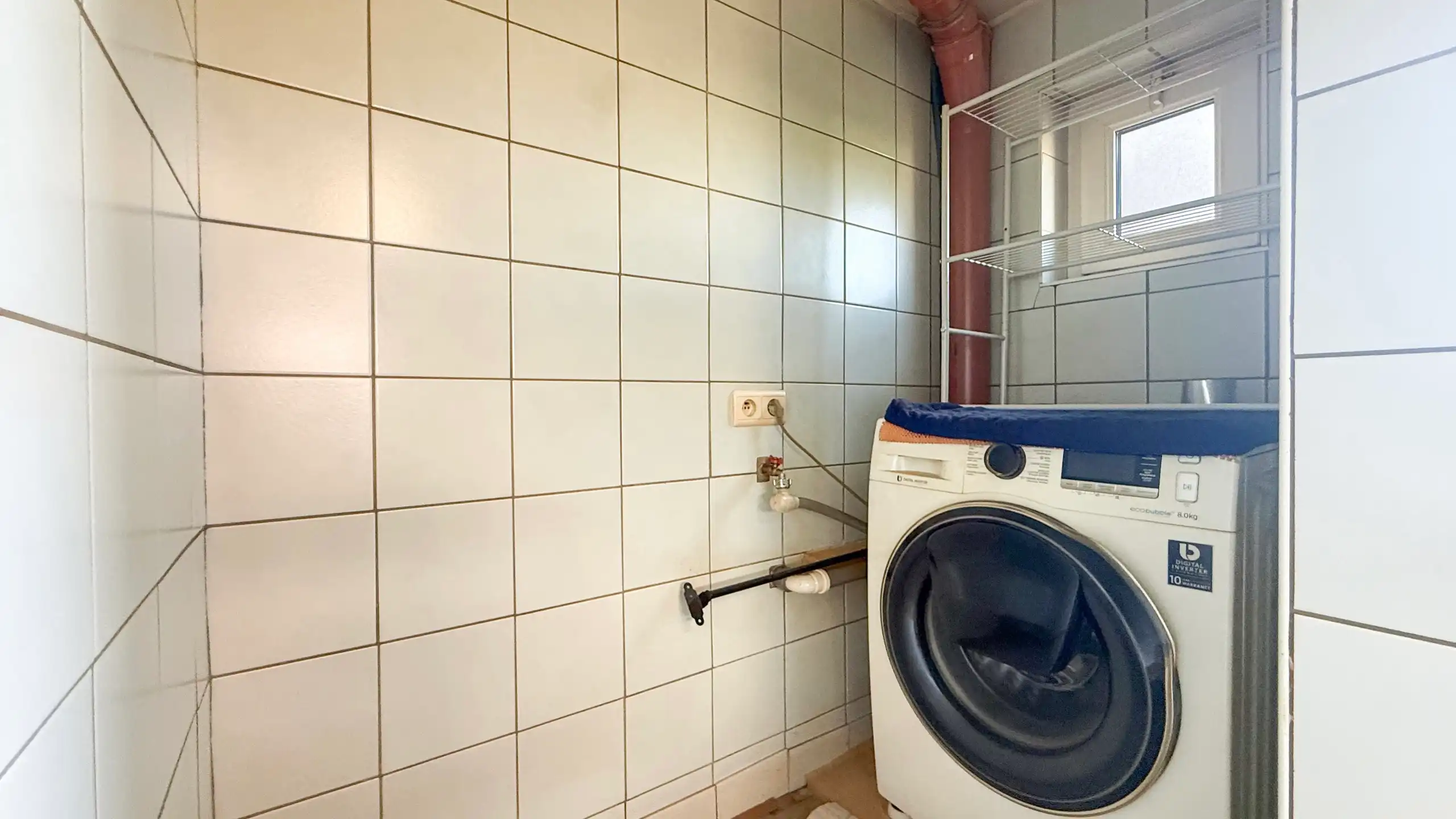 Ruime woning met 4 SLPK op een toplocatie! foto 24