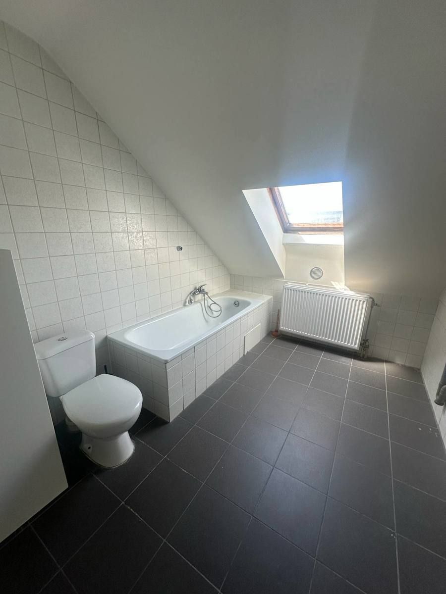 Dakappartement te koop in Bree centrum foto 7