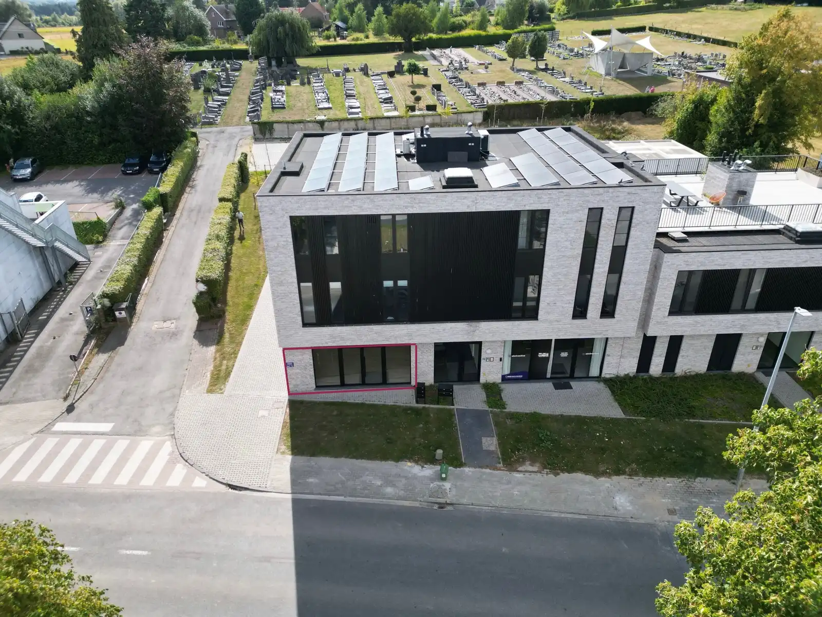 Modern én Instapklaar Handelspand in het Hart van Affligem! foto 10