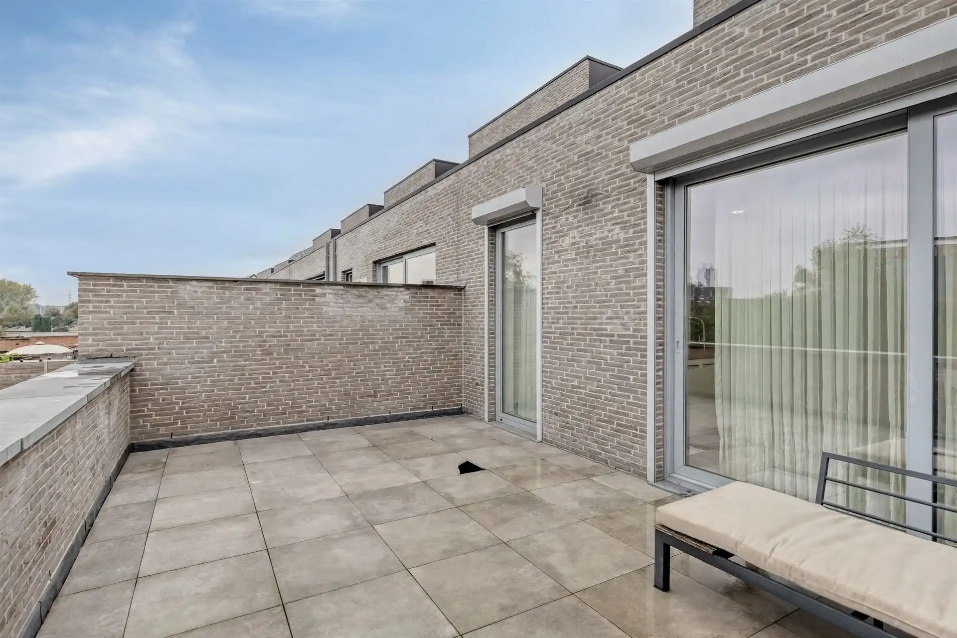Energiezuinige duplex met 3 slaapkamers en ruim terras foto 21