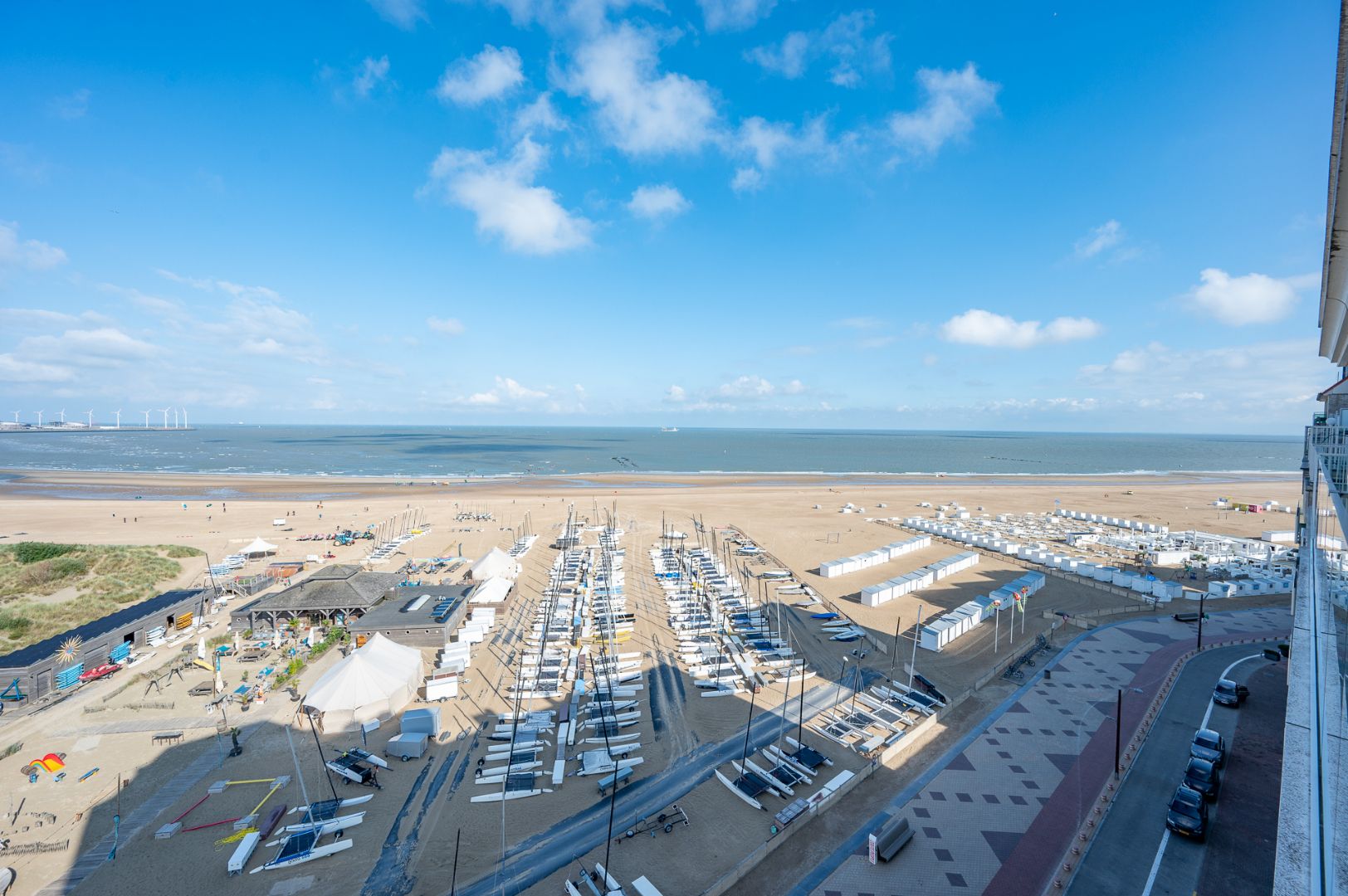 Prachtig hoekappartement met frontaal zeezicht en zonneterrassen in Duinbergen foto 19