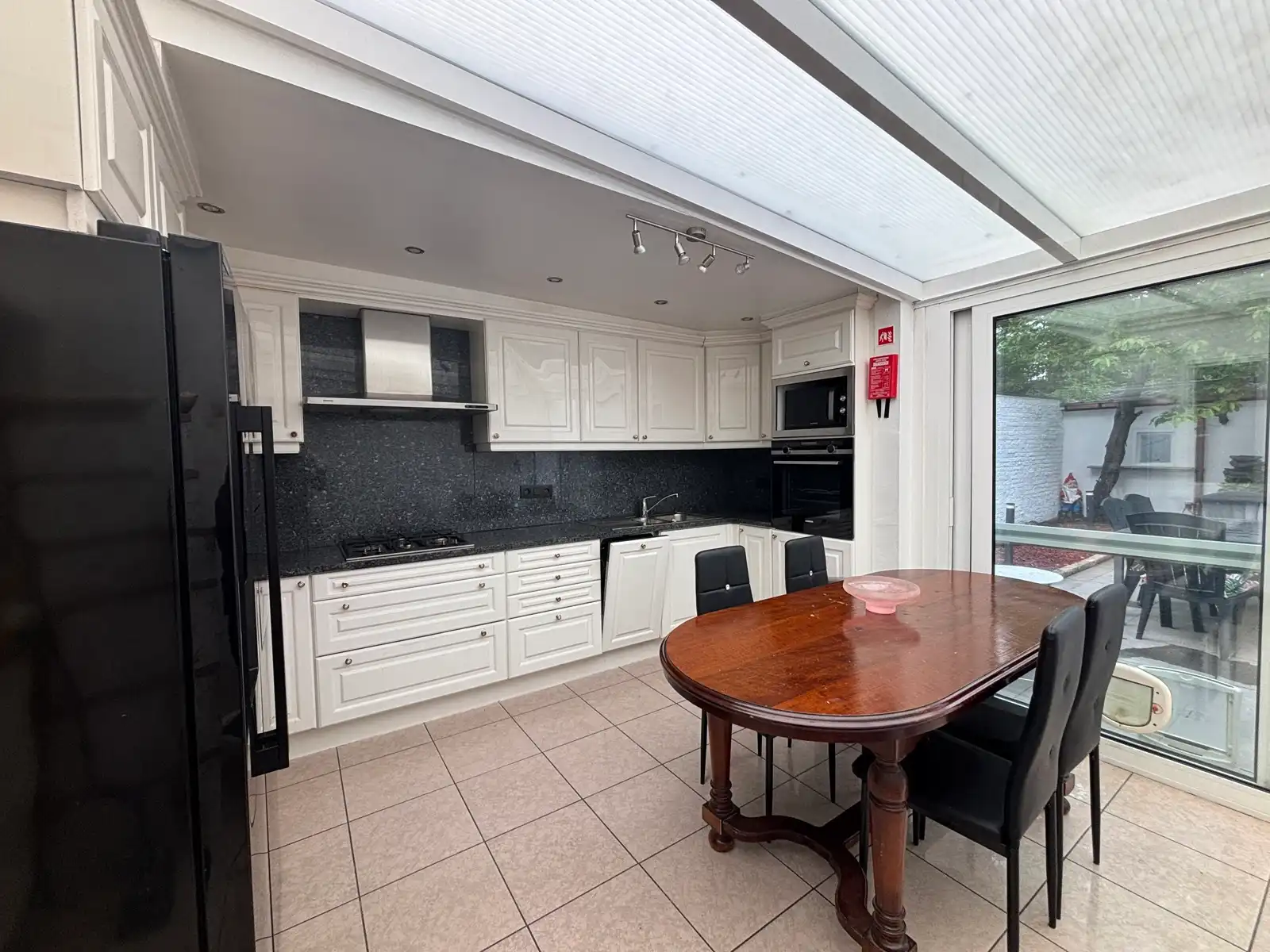 Bemeubeld appartement te huur!  foto 4