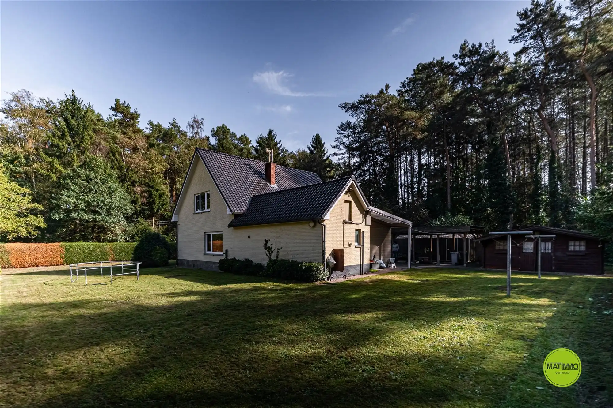 Uniek gelegen woning op een prachtig perceel van 3333 m² foto 3