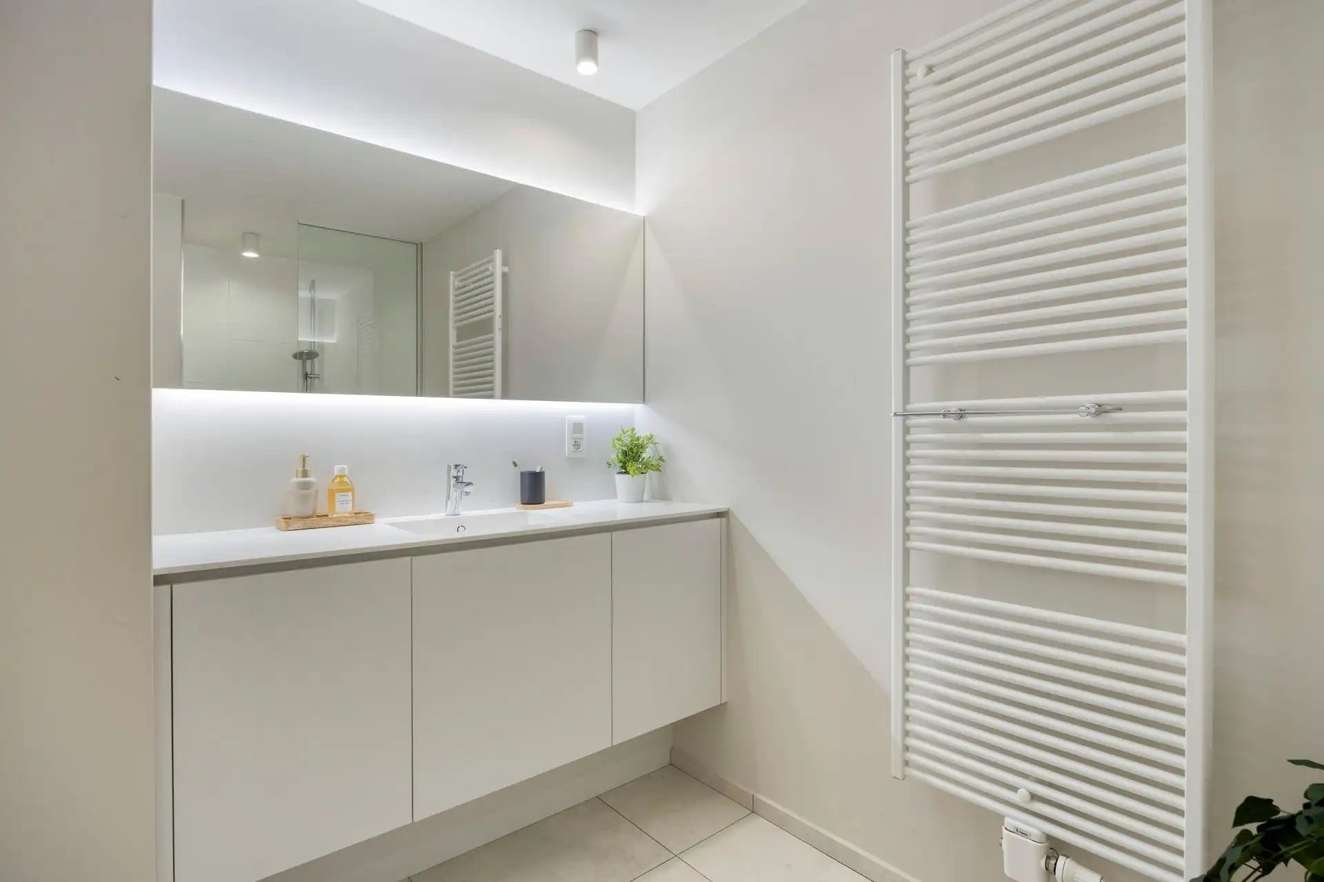 Prachtige nieuwbouw villa van 2017  foto 28