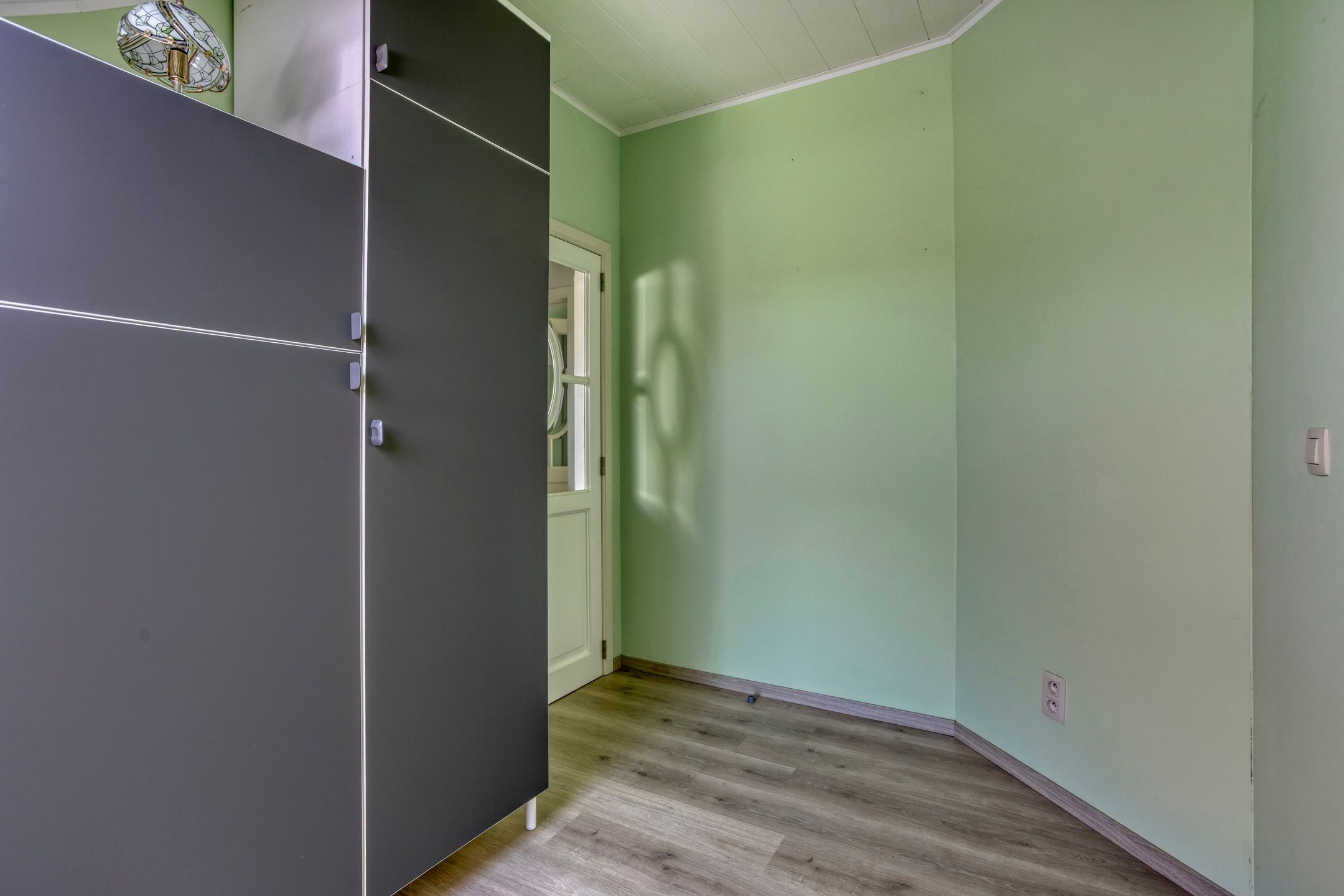 Instapklare gezinswoning met tuin foto 13