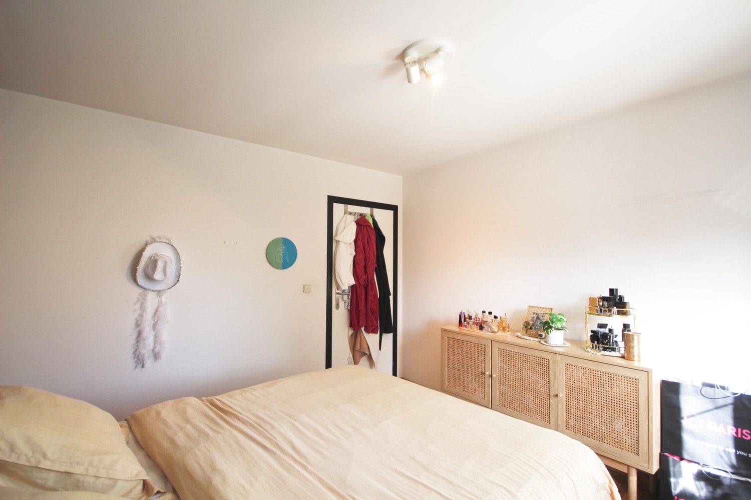Appartement te huur in het hartje van Sint-Truiden foto 11
