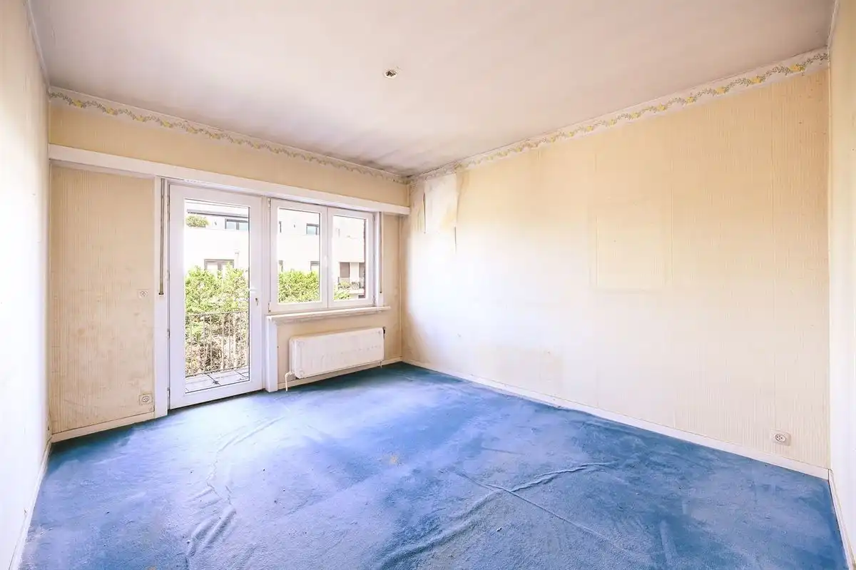 Lichtrijk te renoveren hoekappartement in hartje Brasschaat foto 19