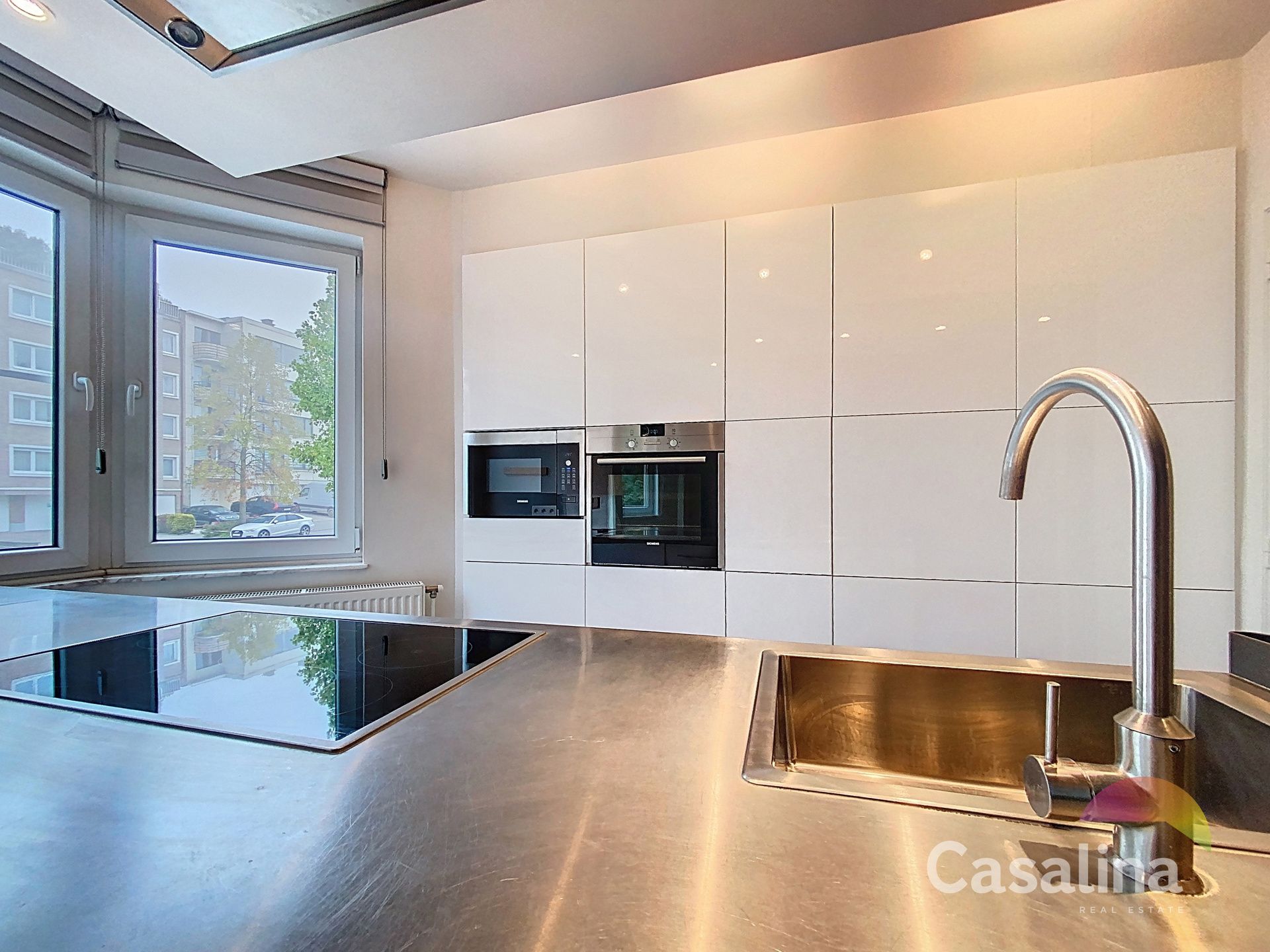 Mooi duplexappartement met grote tuin foto 5