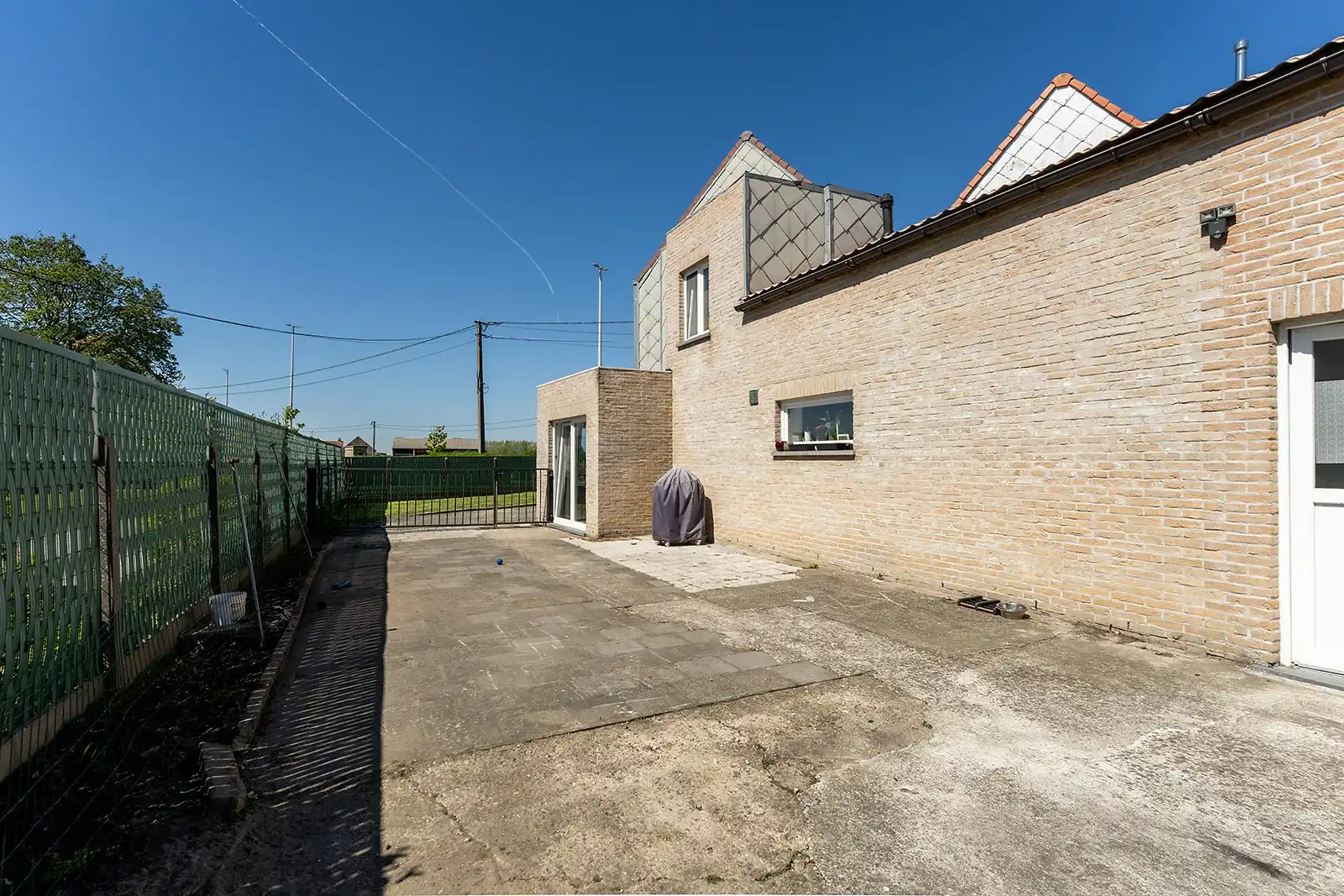 Instapklare Halfopen bebouwing op 1125 m² met ruime oprit foto 23