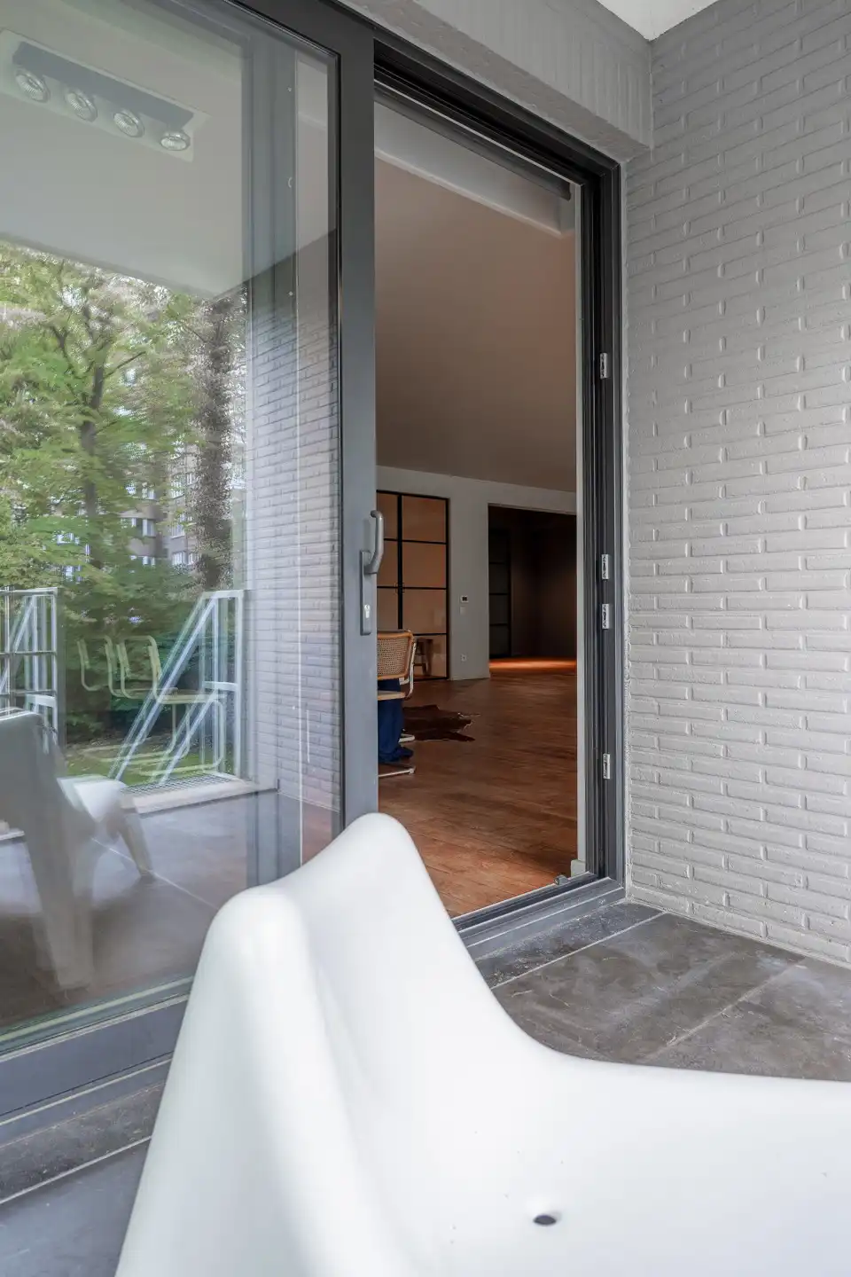 Duplex met zwembad en tuin op uitstekende locatie in Berchem foto 10