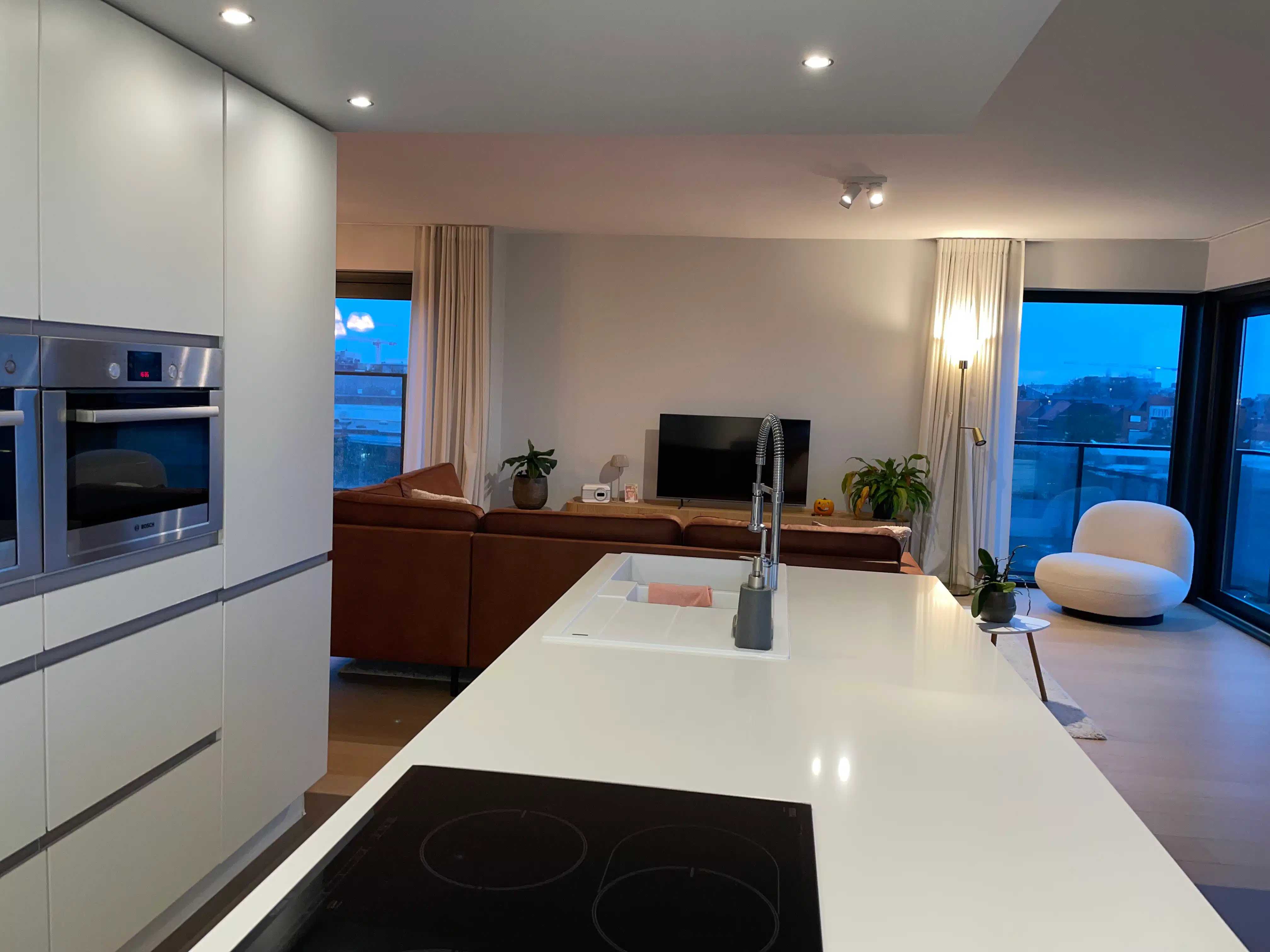 2-slpk-APP + ruime garage foto 12