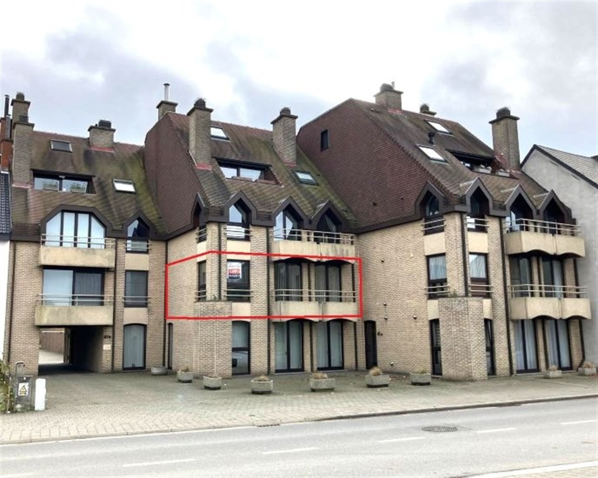 Appartement foto {{pictureIndex}}