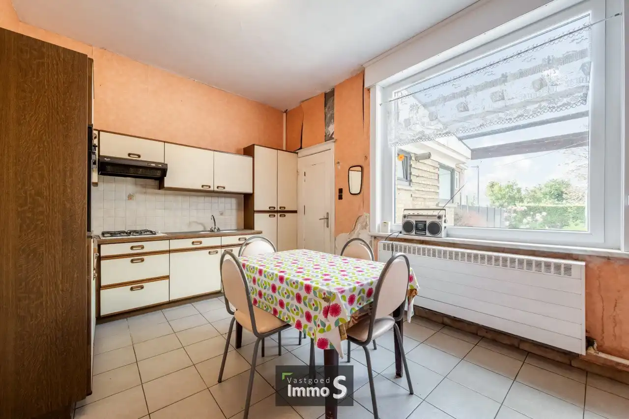 Te renoveren woning in Alveringem foto 8