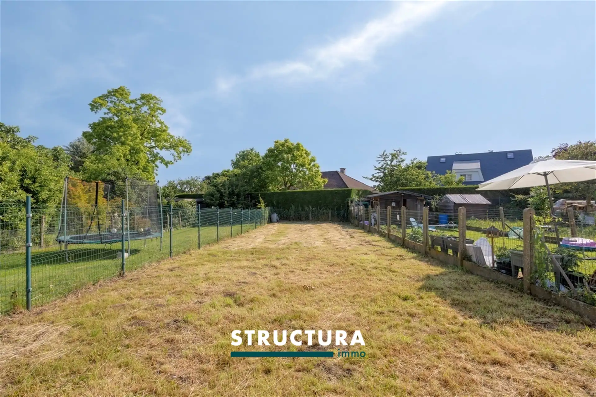 Veelzijdige woning (kangoeroewonen, wonen/werken, ...) met tuin en oprit foto 14