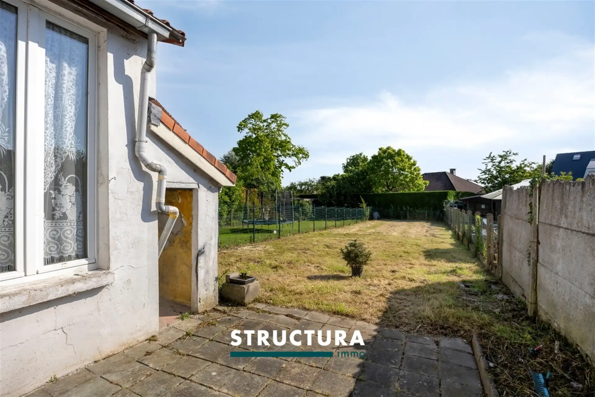 Veelzijdige woning (kangoeroewonen, wonen/werken, ...) met tuin en oprit foto 14