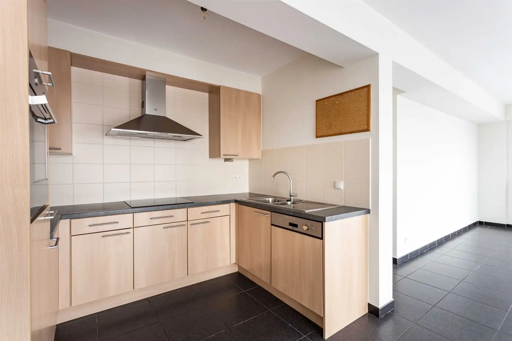 Instapklaar appartement met vergezichten in Deinze foto 6