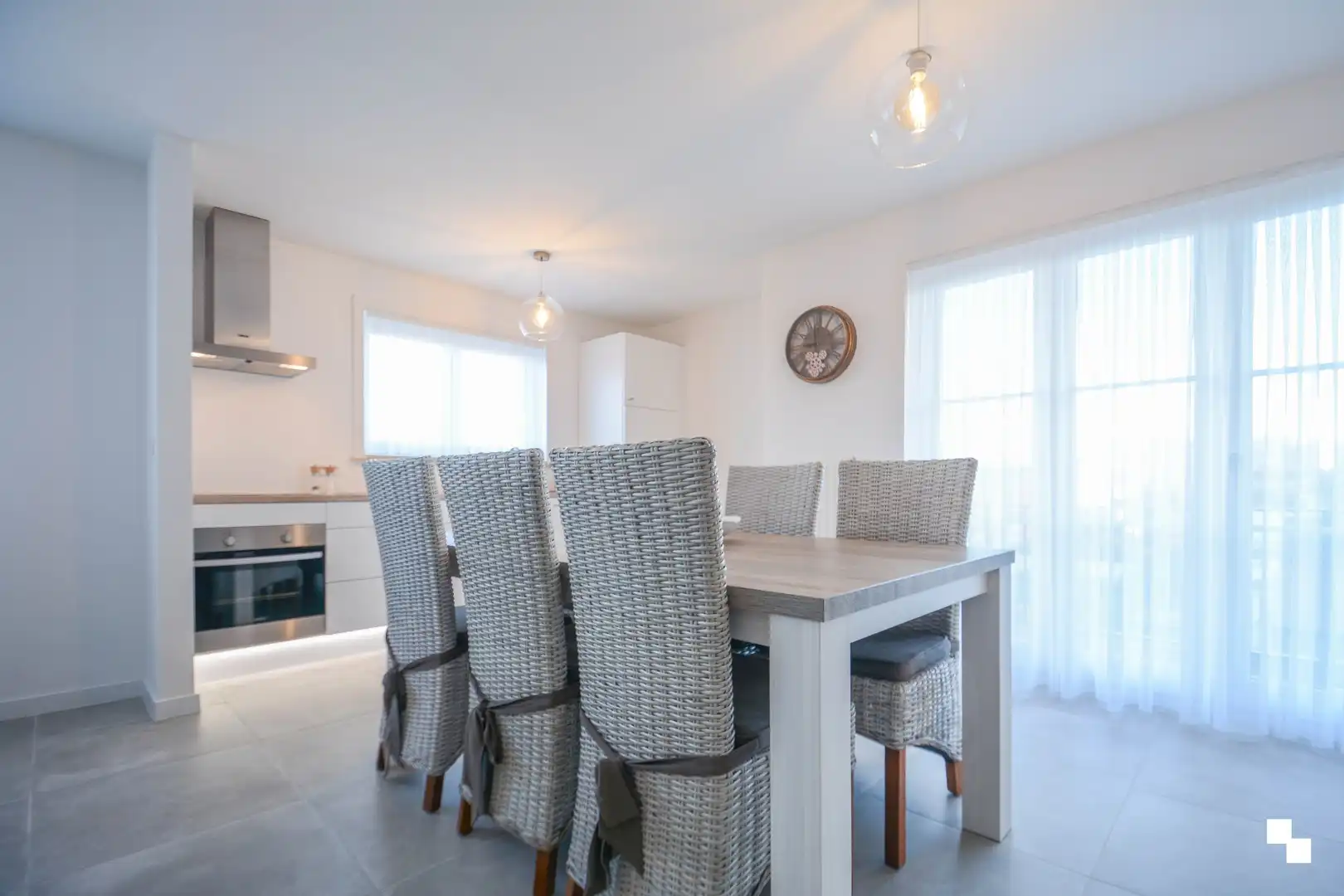 Goed onderhouden appartement te Harelbeke foto 9