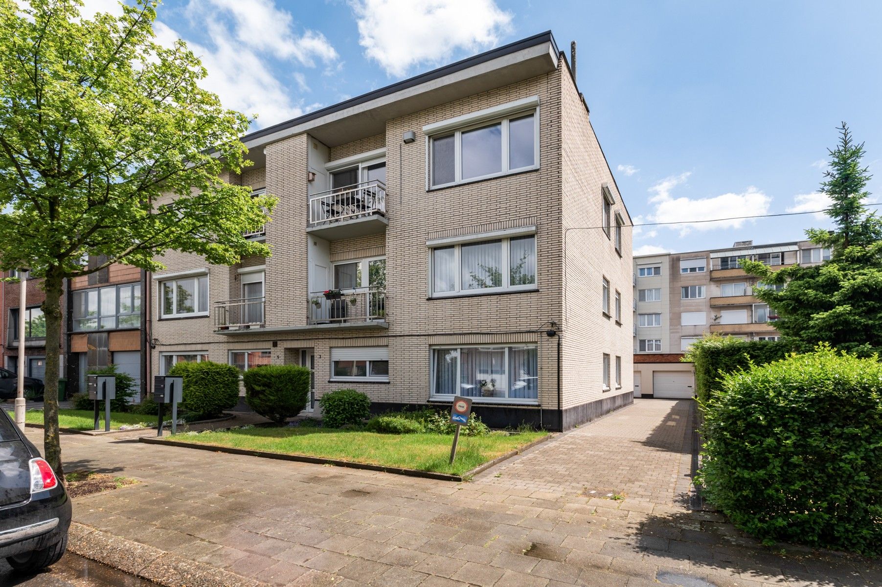Verzorgd appartement met 3 slaapkamers en garage foto 18