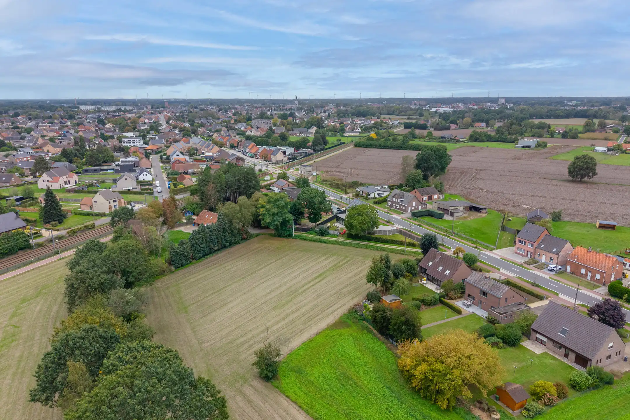 Gunstig gel. instapklare woning op mooi perceel van 1.000 m² foto 39