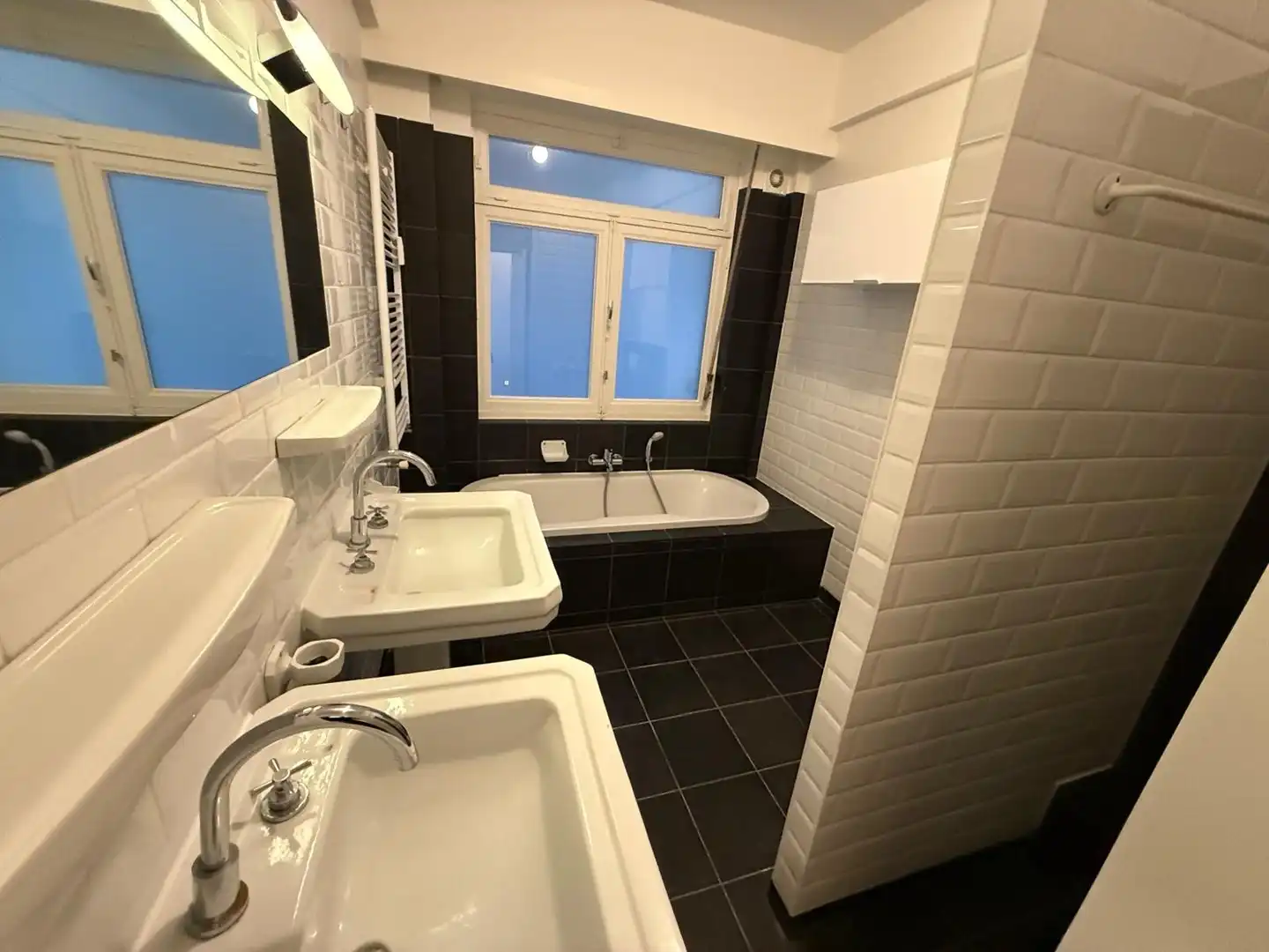 RUIM GELIJKVLOERSAPPARTEMENT foto 4