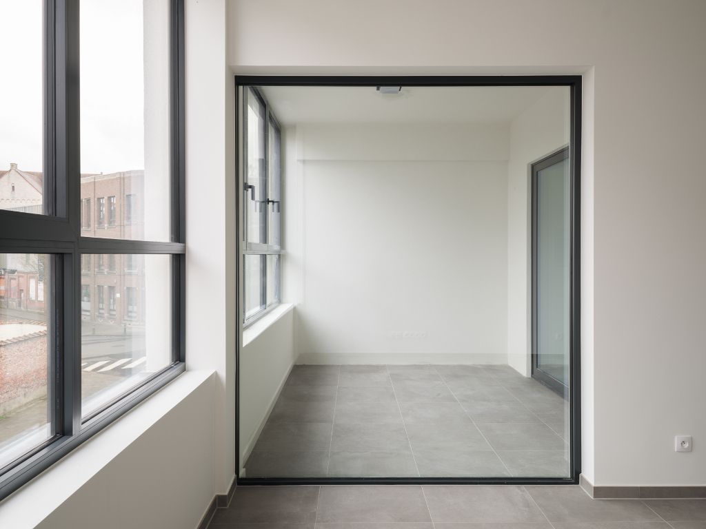 Eénslaapkamerappartement met inpandig terras, gelegen in de buurt van Gent-Sint-Pieters. foto 7