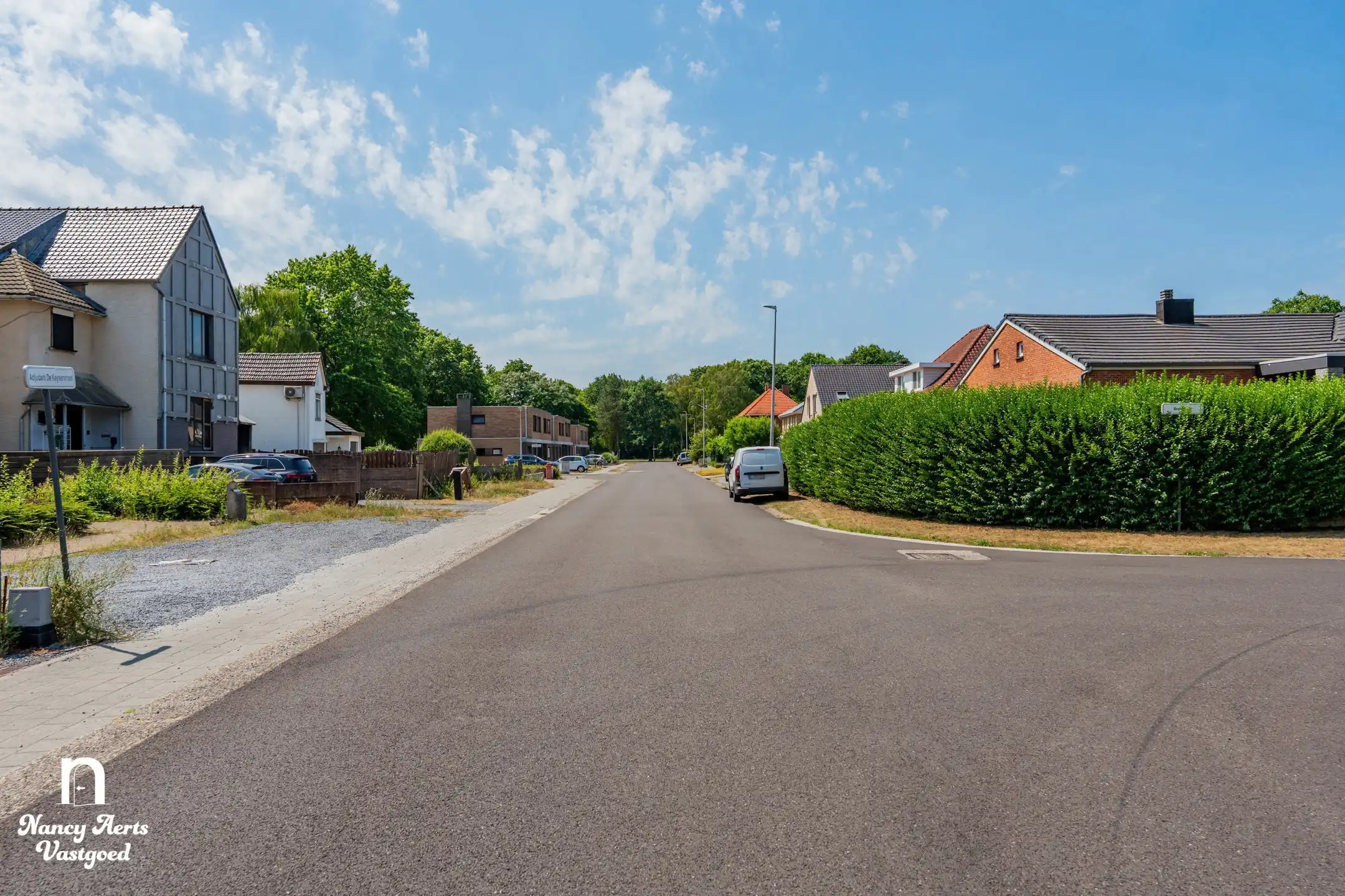 Karaktervolle renovatiewoning met tuin veel potentieel foto 23
