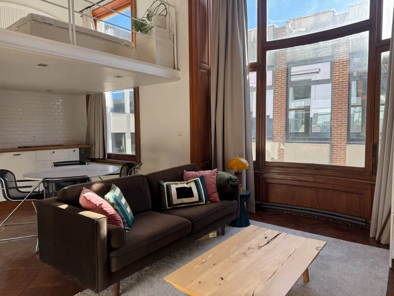 Uniek en gemeubeld 1-slaapkamerappartement op toplocatie bij de Meir foto 6